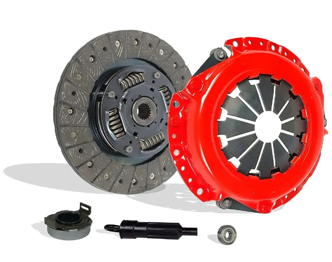 Ślizgające się sprzęgło objawy – jak je rozpoznać i uniknąć kosztów naprawy